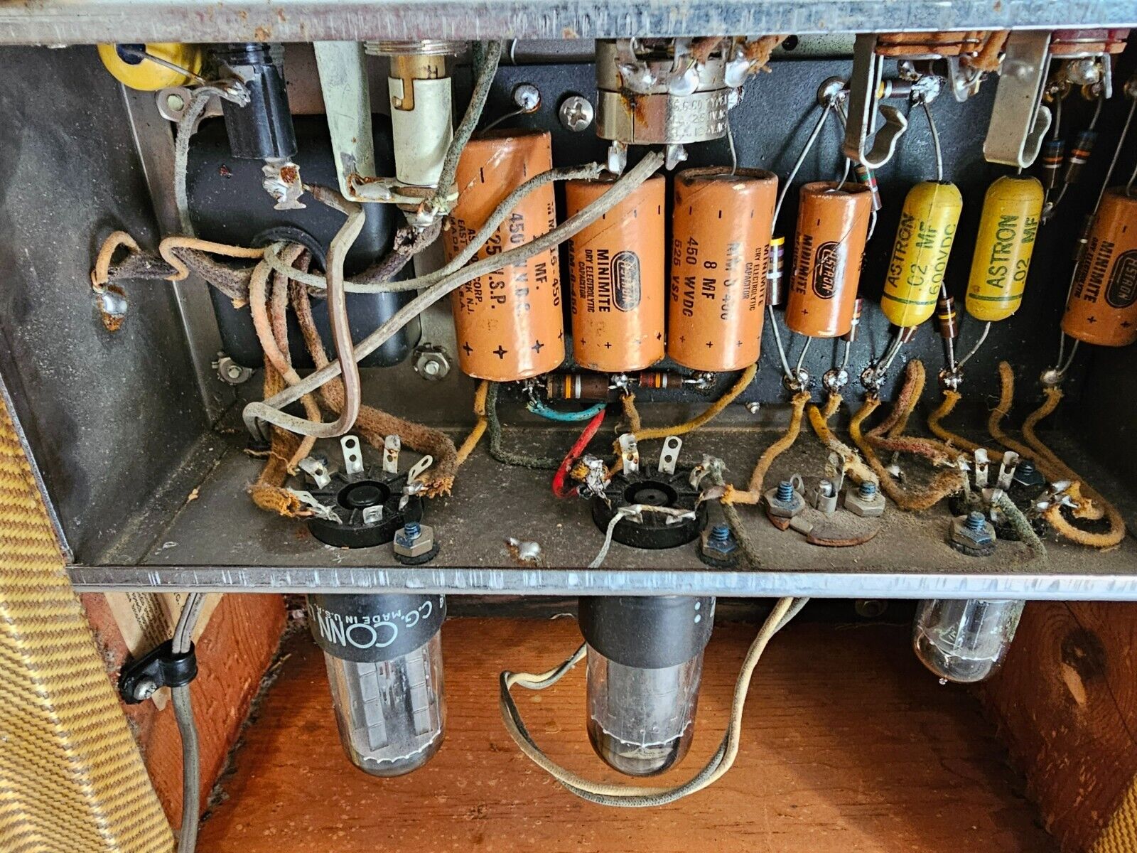 1956 Fender Tweed Champ Electric Guitar Amplifier